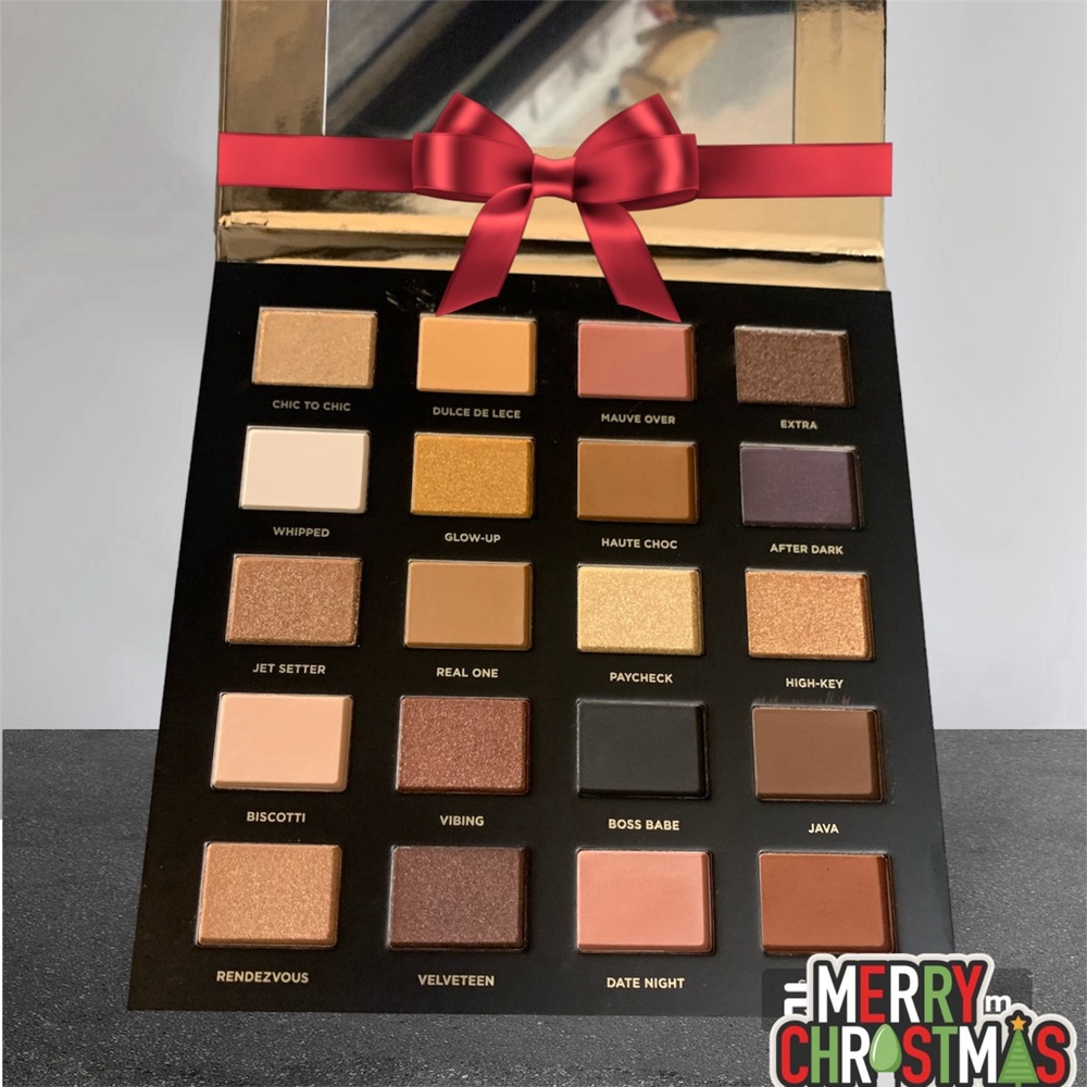 Iconic London Blooming & Gleaming eye shadow palette